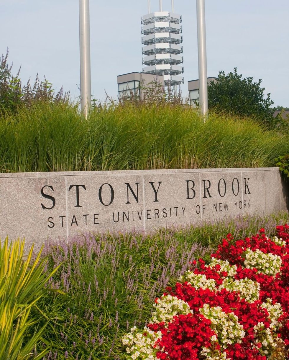 17 Things Freshmen Can’t Learn About Stony Brook University On