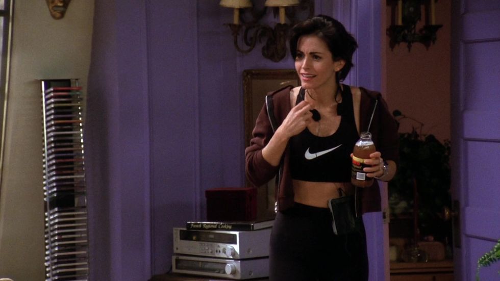 13 Monica Geller Outfits Every '90s Fashion-Lover Is Replicating Today — They're Hotter Now Than EVER