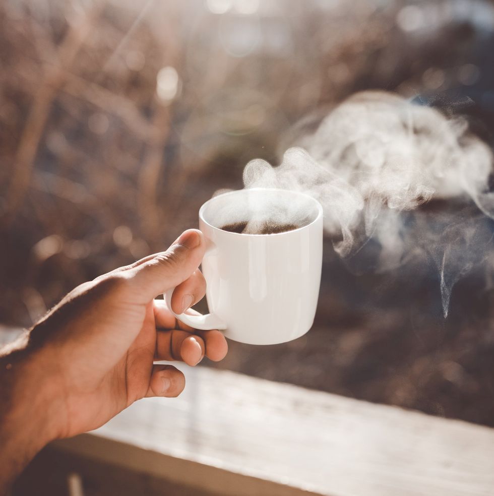 This Healthy Vanilla Caramel Chai Is The Perfect Comfort Tea