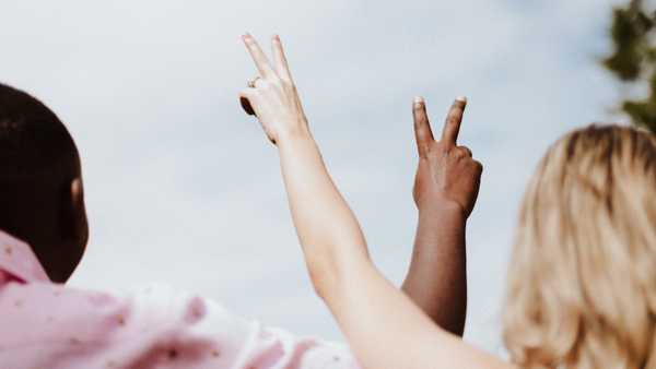 I Spent 24 Hours Acknowledging My White Privilege — I'm Going To Keep Doing It, And You Should Too