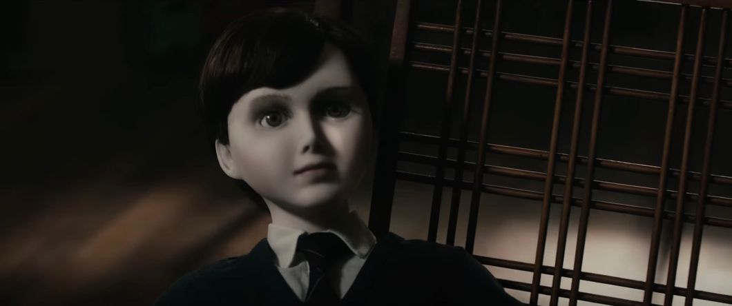 5 Movies You Need To Watch If You're A Horror Movie Fanatic