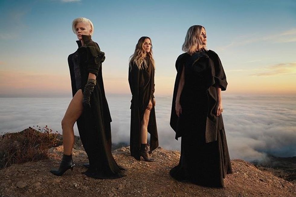 11 Lyrics From The Chicks' New 'Gaslighter' Album That'll Empower You Post-Breakup