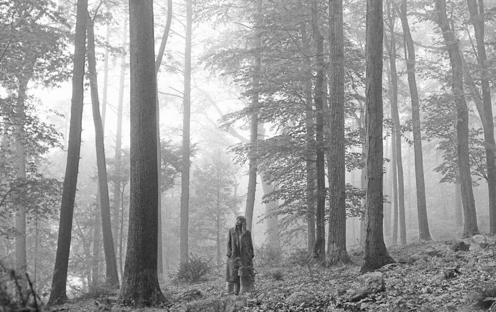 Taylor Swift Just Announced Her 8th Studio Album, And It Drops TONIGHT