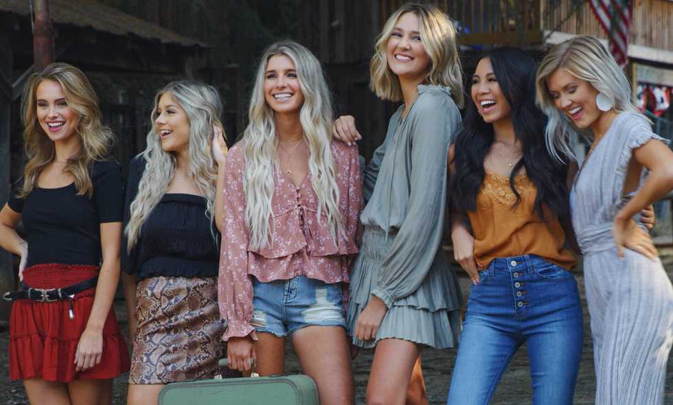 I Asked 17 Single Women How The Pandemic Has Affected Their Love Lives, And Real Talk, Men Don't Get Social Distancing