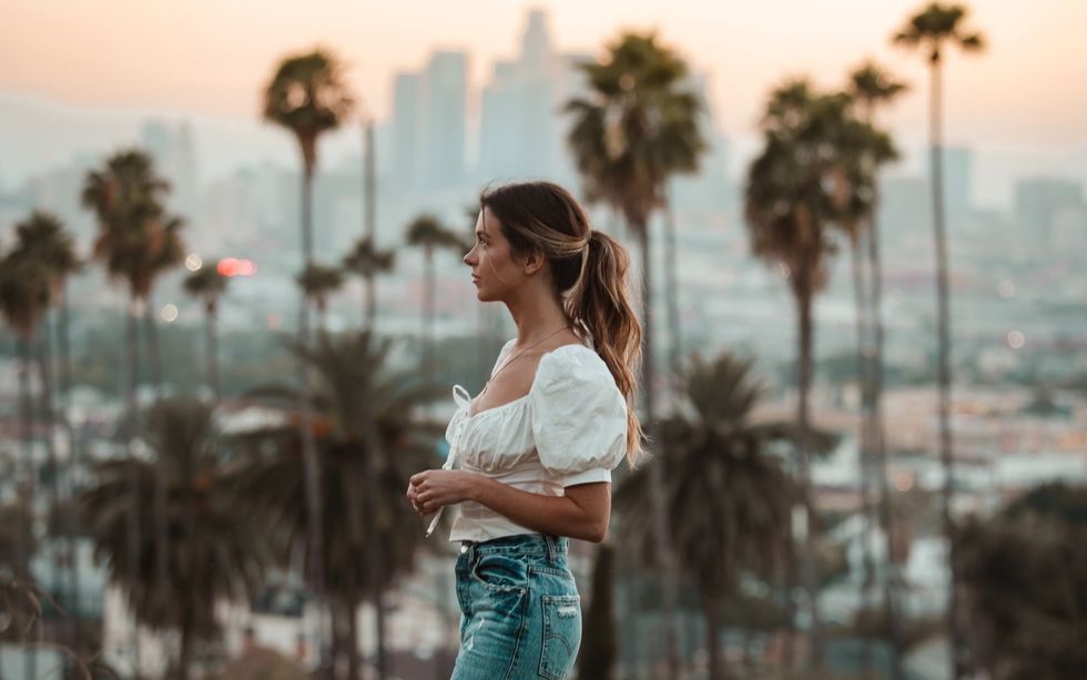 5 Clear Signs Your Relationship Is Just Not Measuring Up, And It's Time To Move On