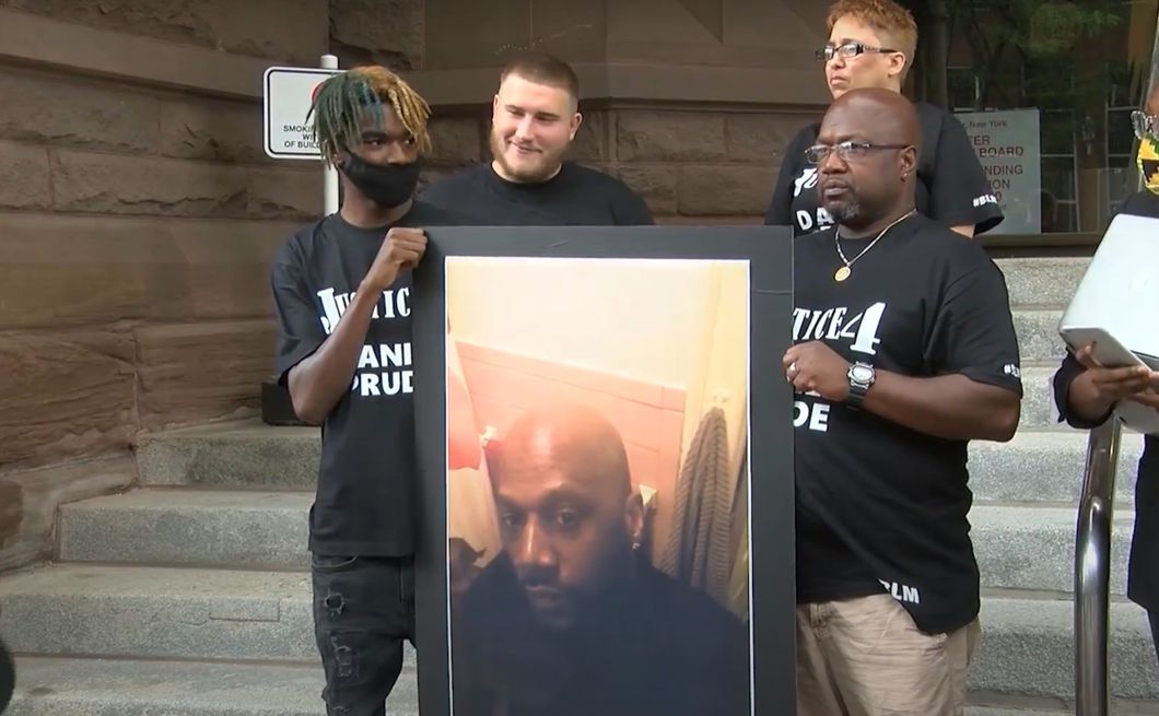 Daniel Prude Died After Being Restrained By The Rochester Police Who Were Called To Help Him