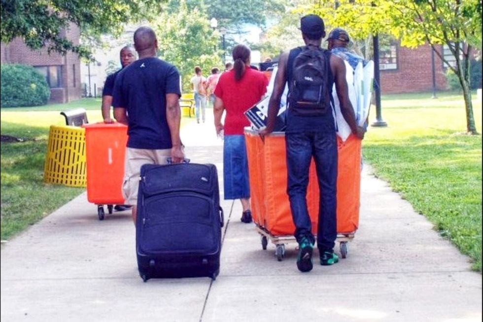 How College Move Ins Look A Bit Different During A Pandemic