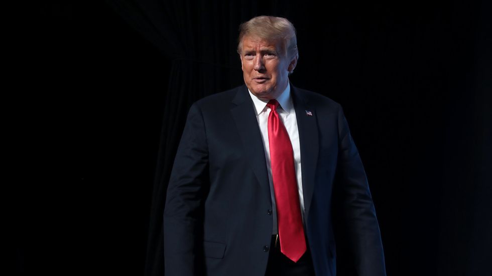 Trump Knew The Coronavirus Was Deadly in January, His Decision To 'Play It Down' Cost 191,000 Lives