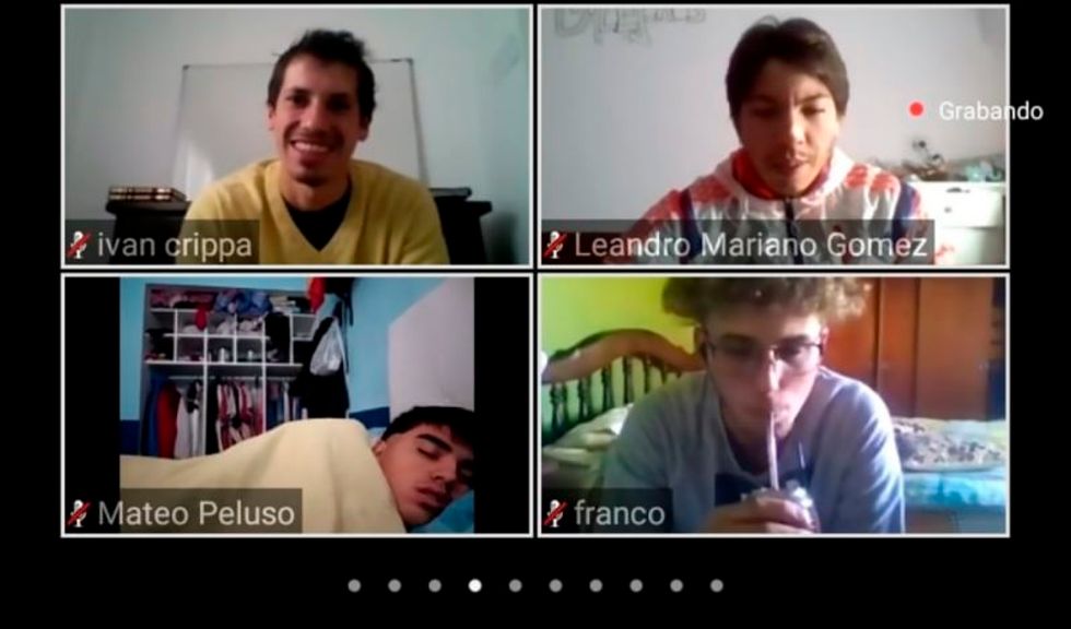 How To Keep Your Eyes Open During Virtual Classes