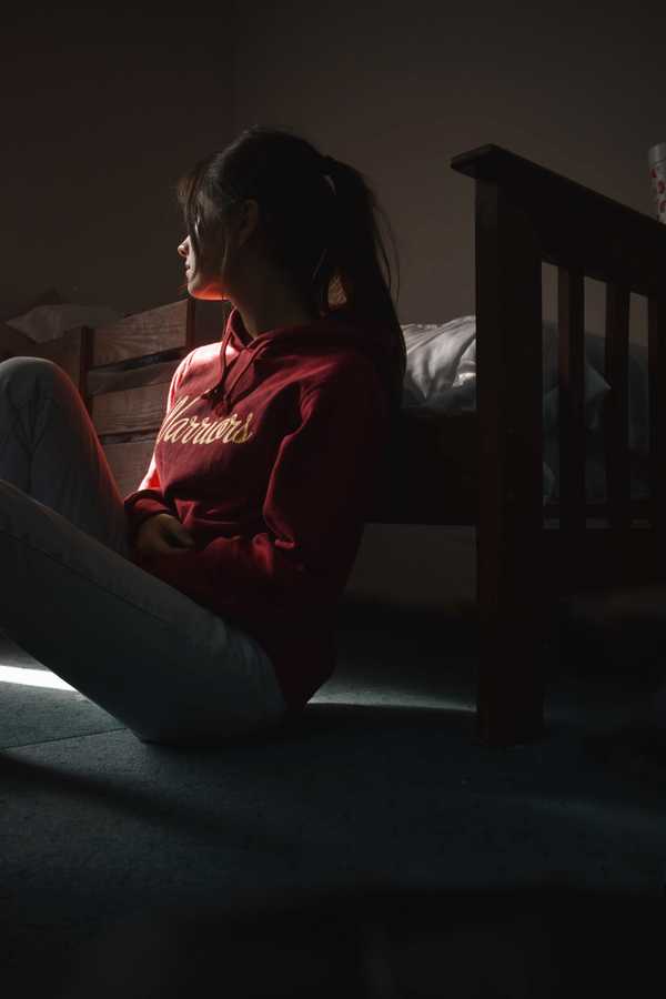 7 Ways To Cope With The Challenges Of Losing A Loved One During A Pandemic