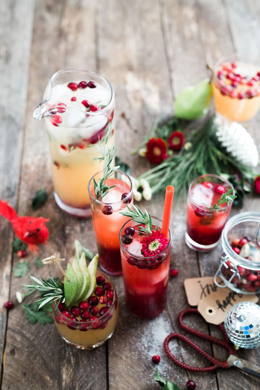 Alcoholic and Non-alcoholic Drinks You Need To Try This Holiday Season