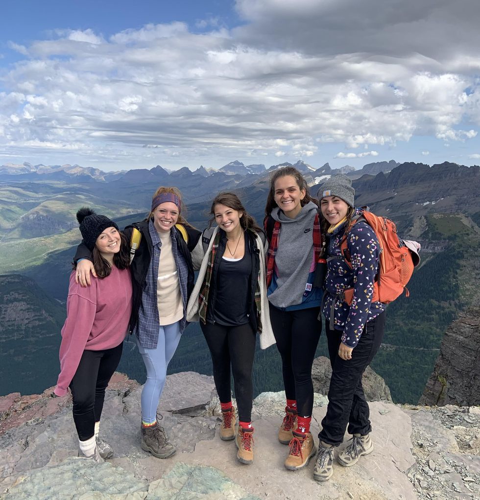 6 Tips for Becoming Best friends with Your Freshman Year Roomie