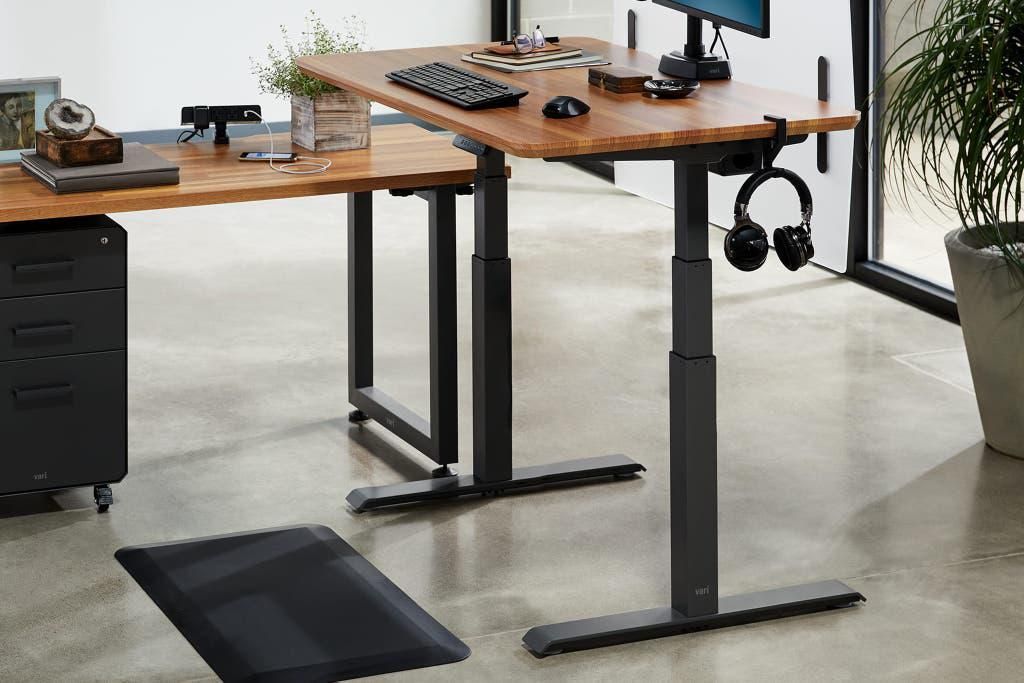 Vari’s Latest Electric Standing Desk is Proven to Increase Productivity