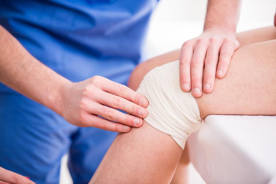 Top 10 Physiotherapist Exercises and Tips to Prevent Knee Pain and Knee Injuries