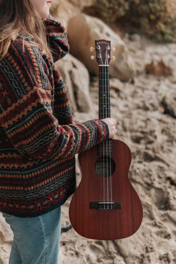 5 Songs To Add To Your Autumn Playlist