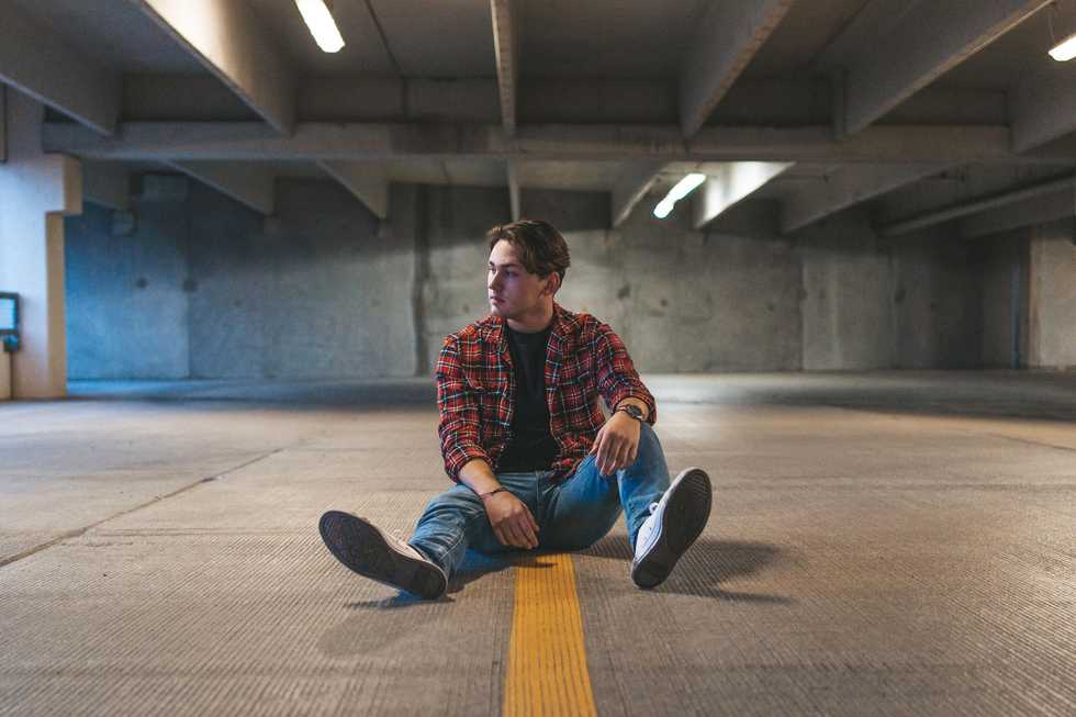 Zane Walls — World of Emotion and Music