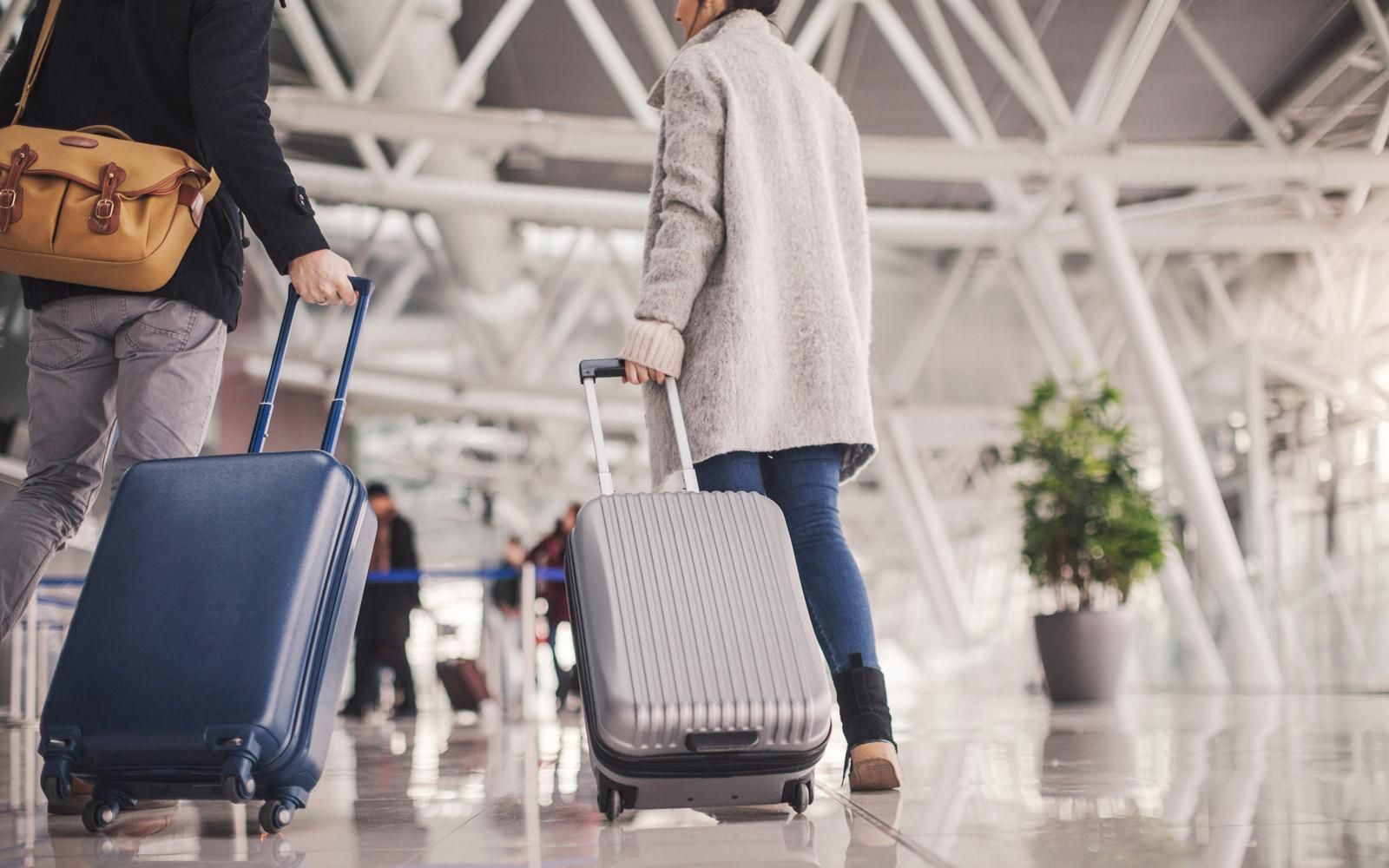 Best Carry-On Bags to Keep Your Luggage Weight in Check for Travel