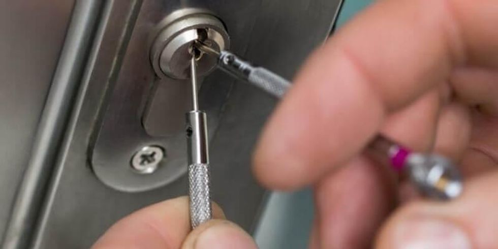 Commercial Locksmith Services – Dependable Service in The Area!