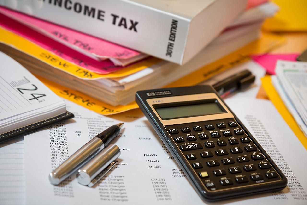 How to Calculate and Save For Your Income Tax Bill Ahead of Time