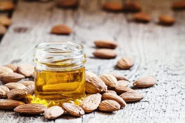 Numerous Health Benefits are provided by Almond Oil