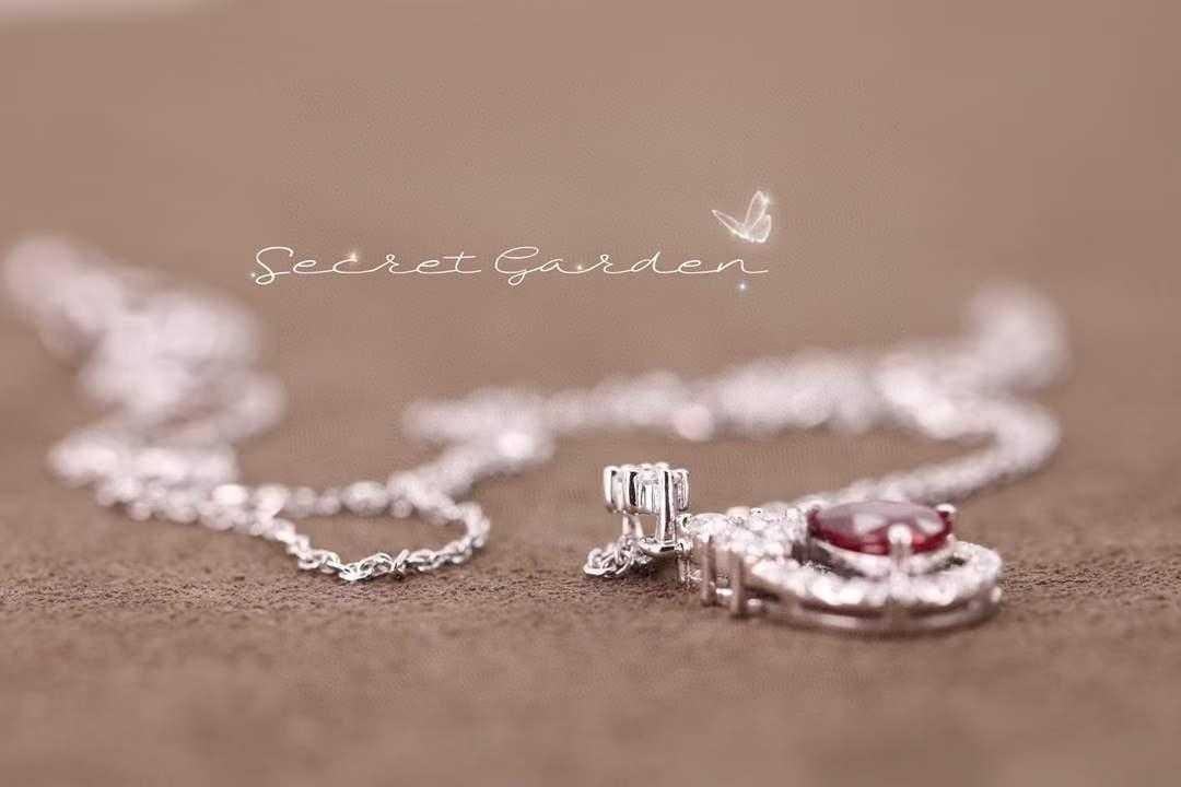 Moissanite Anniversary Rings: A New and Unique Option,
Best Carat Jewelry