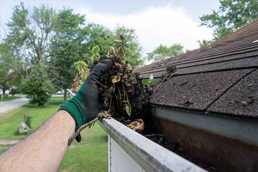 6 Benefits of Gutter Cleaning For Your Home