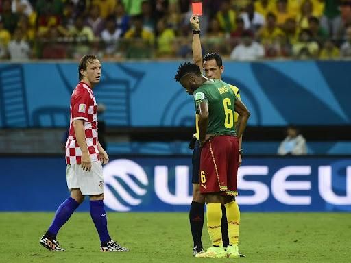 Almost fight between teammates at 2014 World Cup