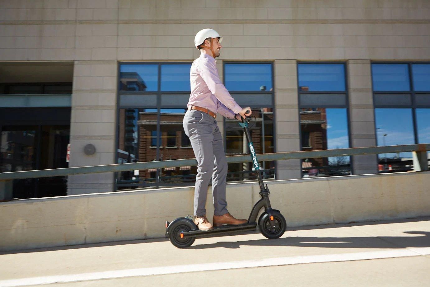 GoTrax’s Newest Scooter Takes Speed and Range to the MAX