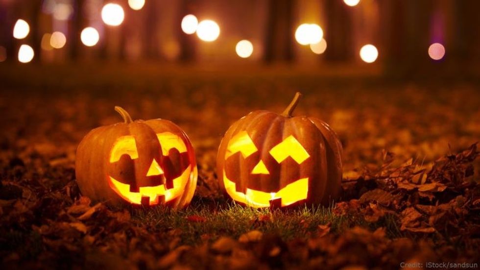 7 Halloween Movies For Those Who Don't Do Horror