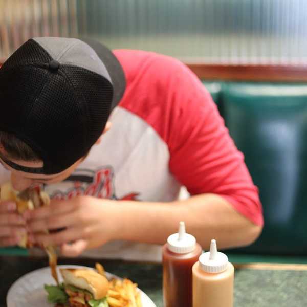 26 Guys You Date In College, As Told By Fast Food Chains