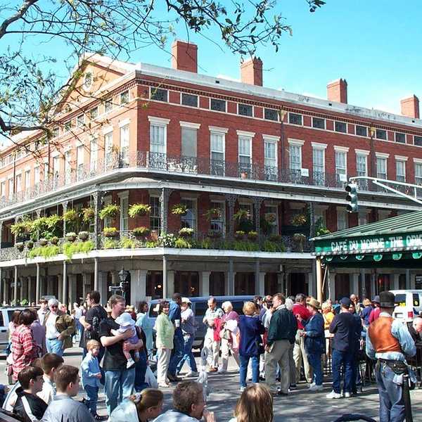 How Every Millennial Should Spend A Weekend In New Orleans