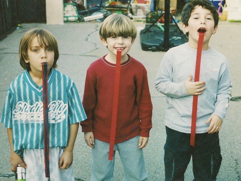 15 Snacks All 2000s Middle Schoolers Had In Their Lunchbox