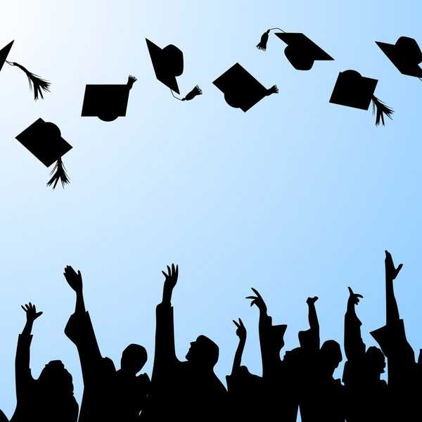 Top 5 Things You Should Do After Graduating