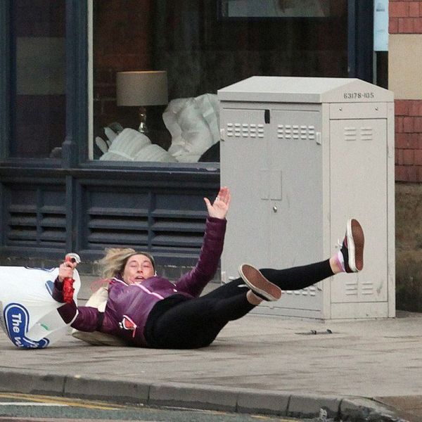 11 Thoughts All Clumsy People Have