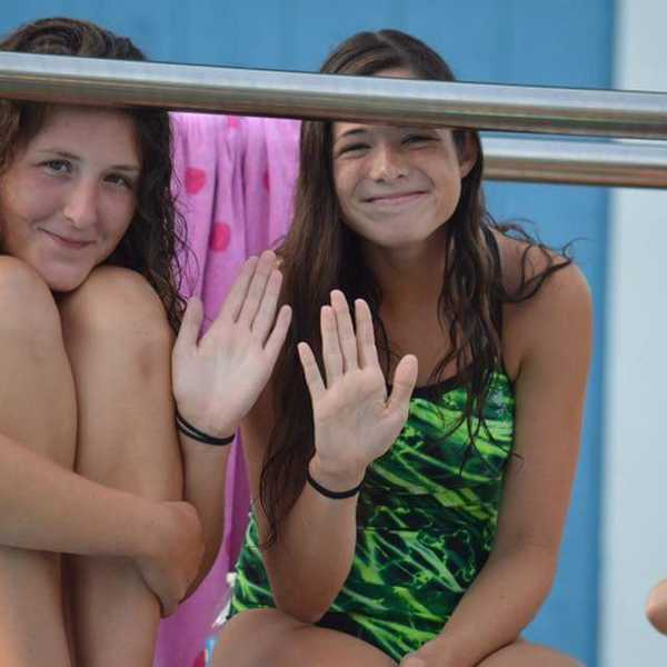 10 Reasons Why Everyone Needs A Long Distance Best Friend