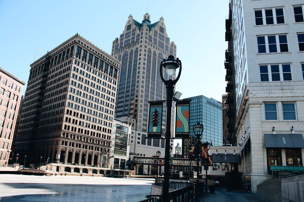 15 Must-Try Restaurants In The Milwaukee Area