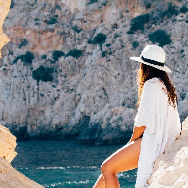 The 5 Stages Of Spring Break