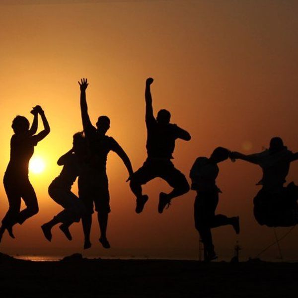 8 Things You Think The Week Before Spring Break