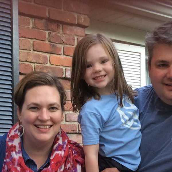 11 Things I've Learned From Having An 11 Year Age Gap With My Sibling