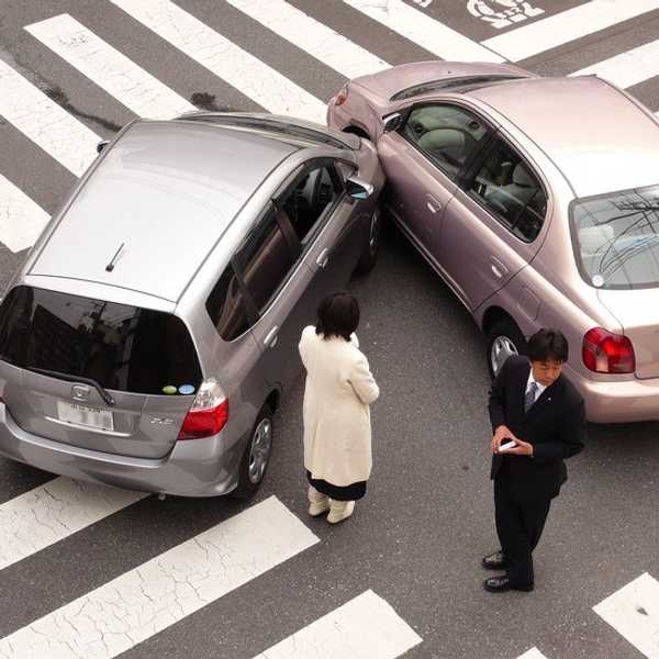 Car Accident Aftermath: What (and What Not) To Do