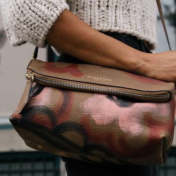 15 Things To Carry In Your Purse