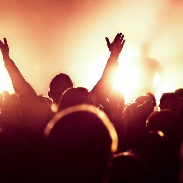 11 Feel Good Songs To Get You Over The Spring Semester Slump