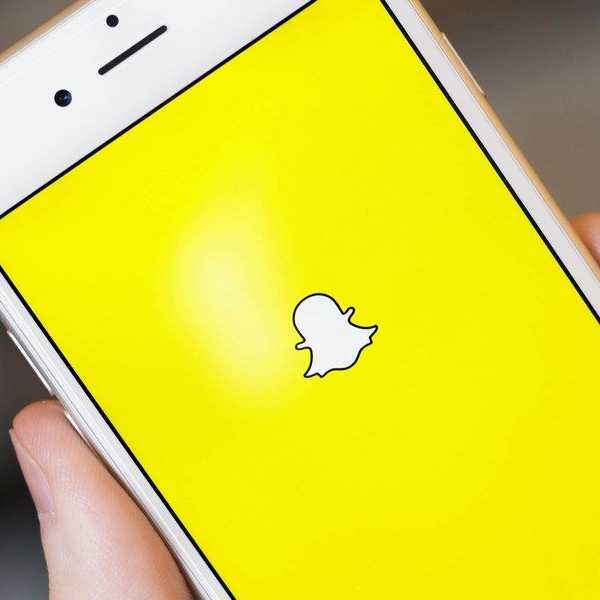 Stop Snapchatting Other People at the Gym. Seriously.