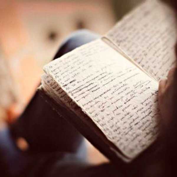 5 Ways Writing In A Journal Can Benefit You