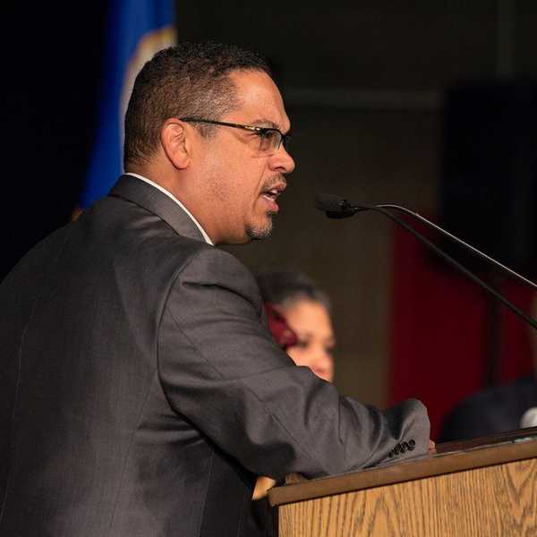 Why We Need Keith Ellison to Lead the DNC