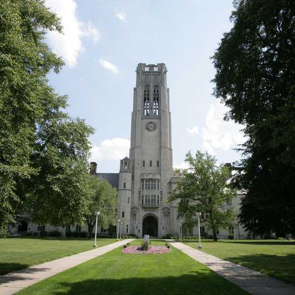 I'm The Girl Who Dropped Her Sorority