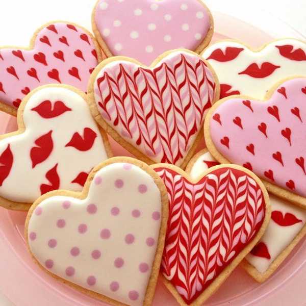 14 Places To Go For Sweet Treats This Valentine's Day