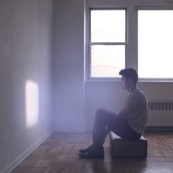 The Pros and Cons Of Living Alone In College