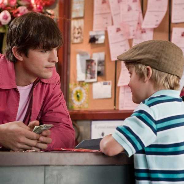 10 People You’ll Be Seeing Around This Valentine’s Day, As Told By Gifs