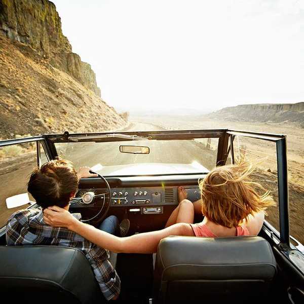 6 Songs To Jam Out To On A Road Trip